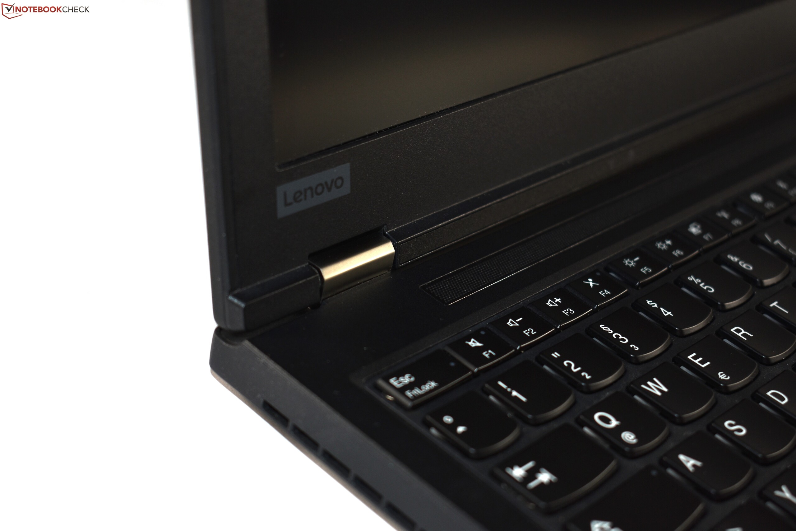  Lenovo ThinkPad P52